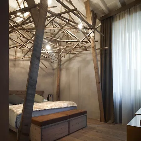 Benci House 3*